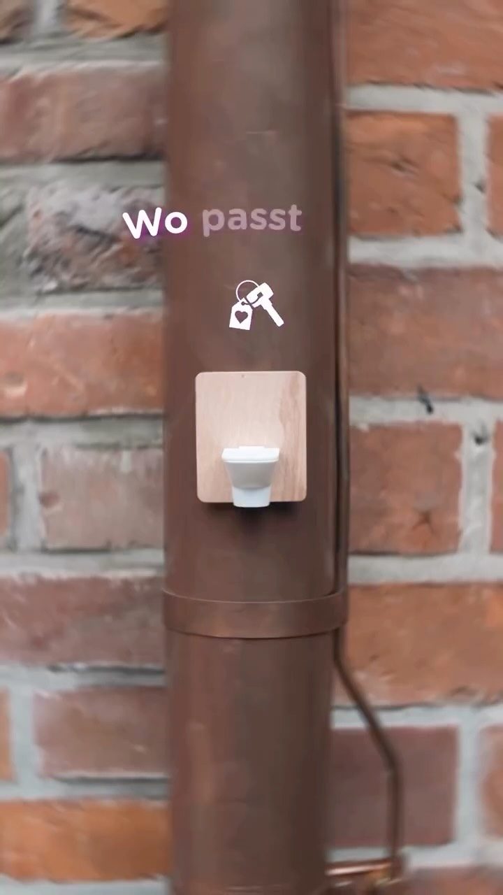 Instagram post from dein.ally. This post is in position 0.